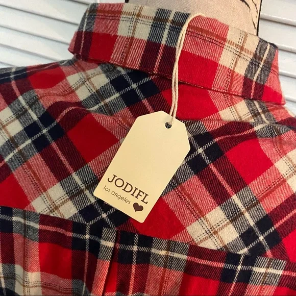 NWT Jodifl Los Angeles Long sleeve Button down - Picture 5 of 9
